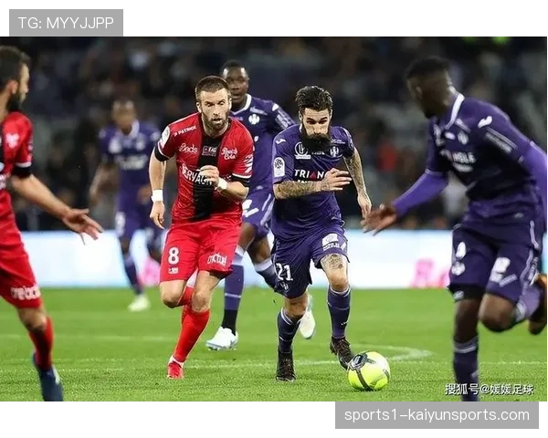 洛里昂与图卢兹1-1战平，两队延续不败势头